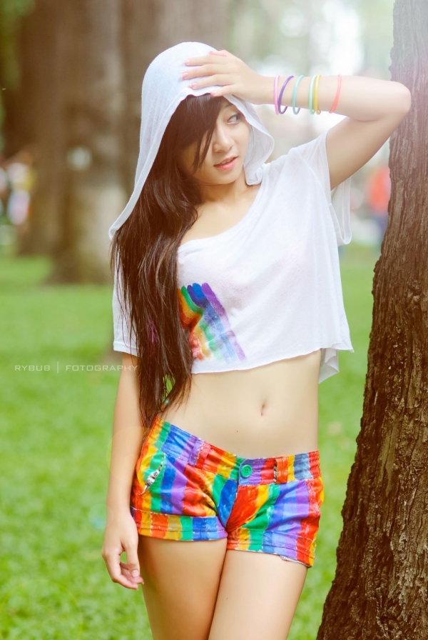 Khoe thân hình gợi cảm