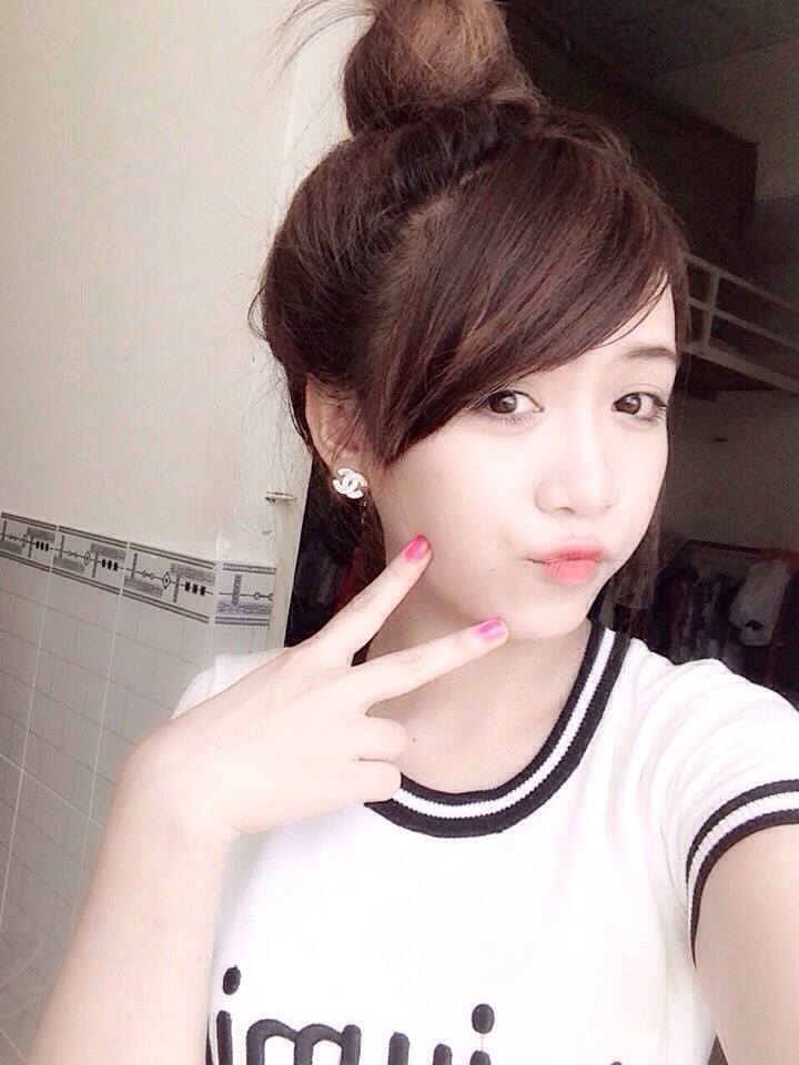 Gái da trắng dáng nuột
