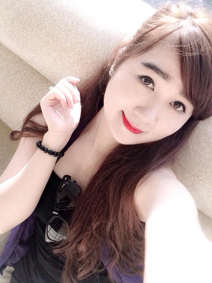 Gái xinh đúng chuẩn