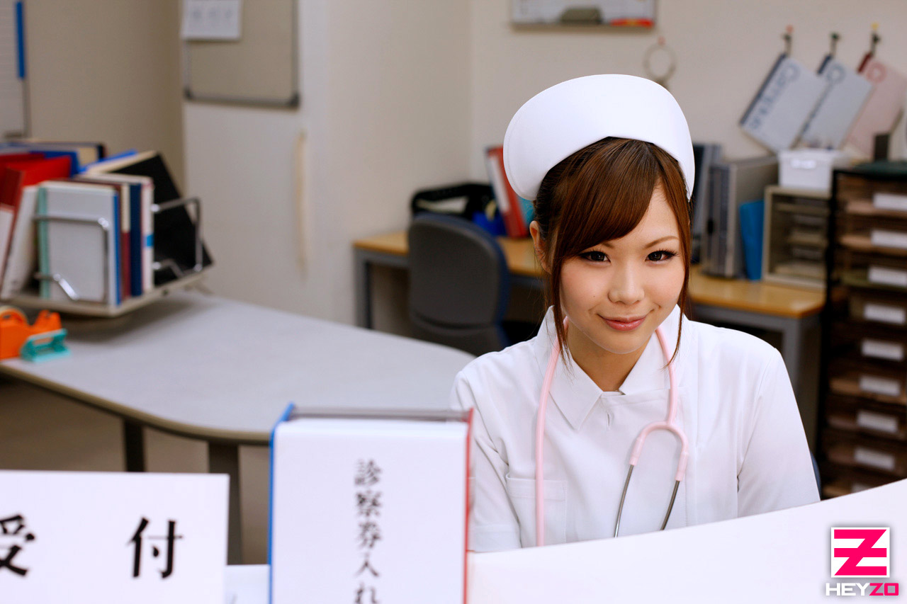 Cách mà một nữ y tá Nhật Bản chăm sóc bệnh nhân