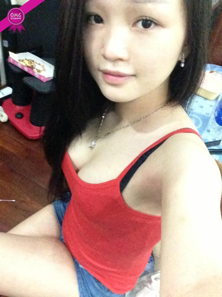 Những em gái bị phạt vì ngực quá to so với qui định - Phần 1