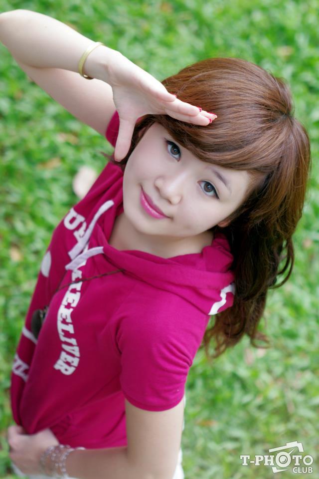 Cô gái nắng hồng