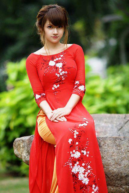 Xinh thì xinh vừa vừa thôi, xinh quá không tốt đâu