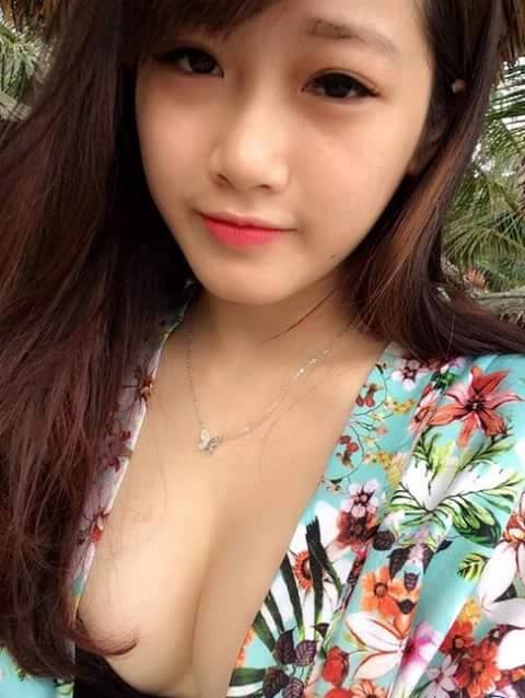 Gái Việt đã xinh rồi còn dâm