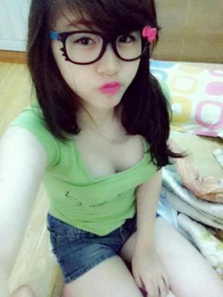 Những girl xinh ứ chịu nổi trên facebook năm 2013 -  Phần 1