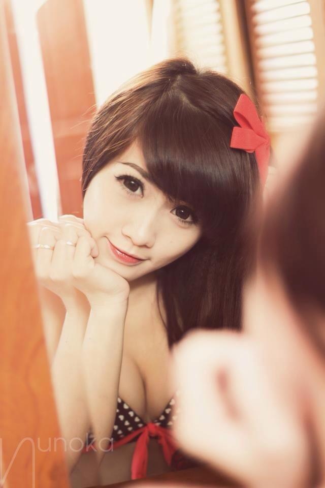 Nóng bỏng mắt với bikini