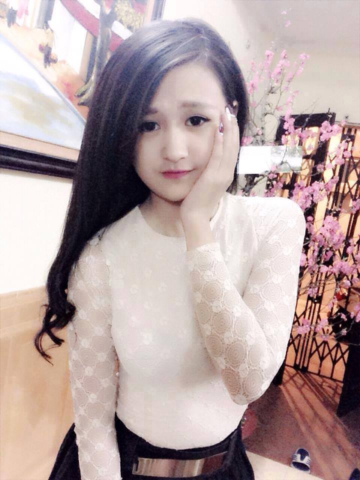 Em xinh quá, có bác nào biết em này tên gì không? Em xinh quá, có bác nào biết em này tên gì không?