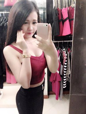 Em xinh quá, có bác nào biết em này tên gì không? Em xinh quá, có bác nào biết em này tên gì không?