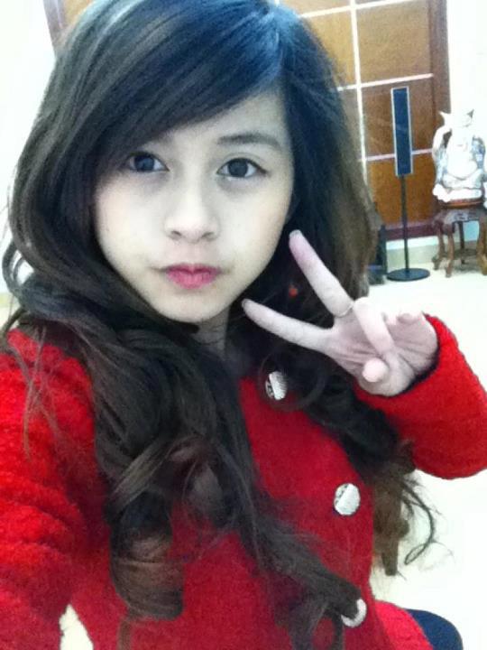 Bộ ảnh gái xinh chôm lượm từ Facebook