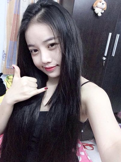 Gái xinh luôn ở quanh ta