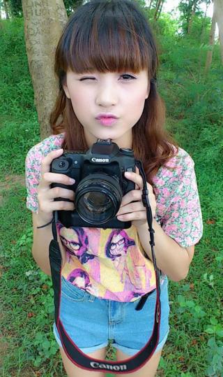 Những girl xinh ứ chịu nổi trên facebook năm 2013 - Phần 2