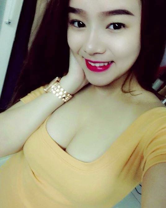 Tổng hợp gái xinh tự sướng với vòng một quá cỡ Tổng hợp gái xinh tự sướng với vòng một quá cỡ
