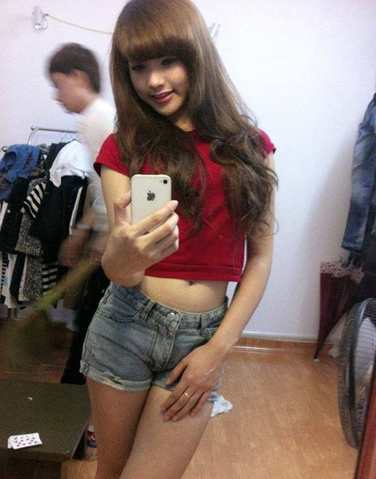 Mông ngực phải gọi là căng đét