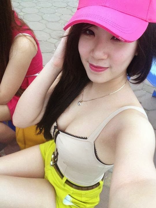 Xôn xao vì hot girl xinh đẹp, sexy giống người mẫu Trang Nhung Xôn xao vì hot girl xinh đẹp, sexy giống người mẫu Trang Nhung