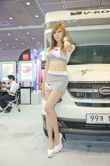 Ngắm dàn PG chân dài Hàn Quốc xinh như mộng
