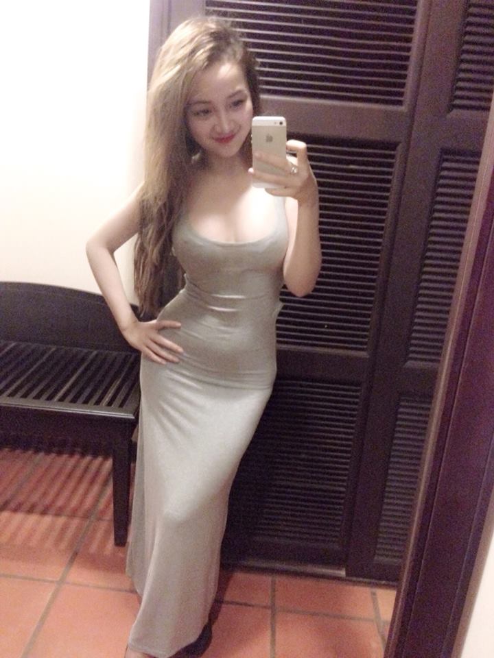 Bé Na ăn gì mà bưởi to thế